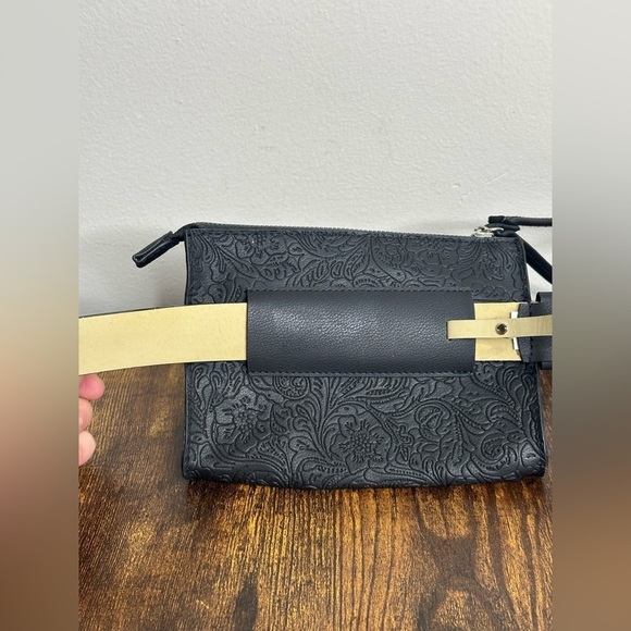 NWOT Stone Mountain Black Leather Belt Bag fanny pack size small - Picture 10 of 11